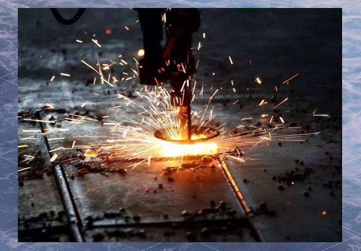 什么是等离子弧焊? 什么是等离子弧焊?