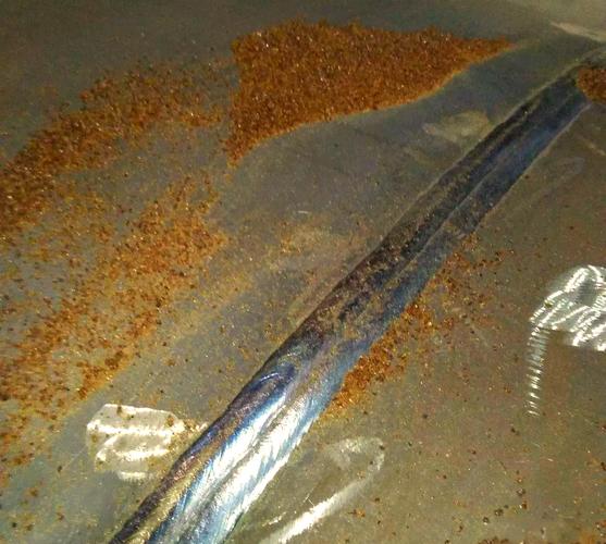 碳钢厚板埋弧自动焊接有裂纹,该怎么办? 碳钢厚板埋弧自动焊接有裂纹,该怎么办?