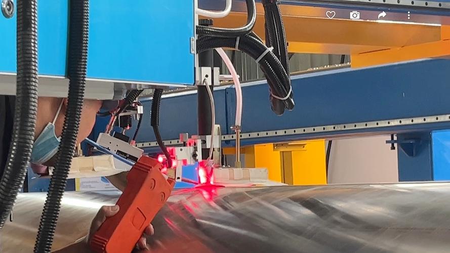 等离子弧焊设备一般不用交流电源,而用直流电源并采用( )接法,等离子焊... 等离子弧焊设备一般不用交流电源,而用直流电源并采用( )接法,等离子焊...