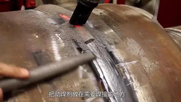 埋弧焊电流电压的诀窍 埋弧焊电流电压的诀窍